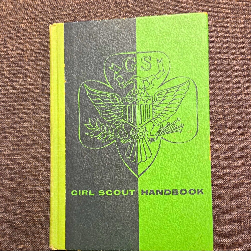 Girl Scouts & Girl Guides Intermediate Program Handbook 1947 Signed